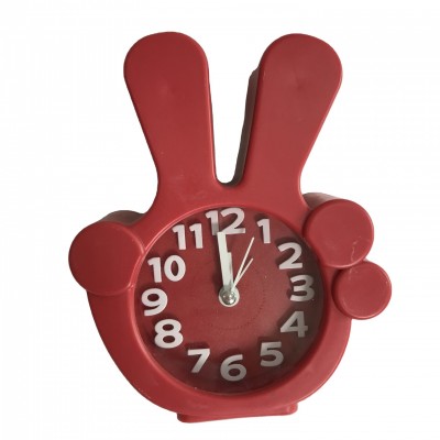 14cm Plastic win shaped kids alarm clock with raised numbers